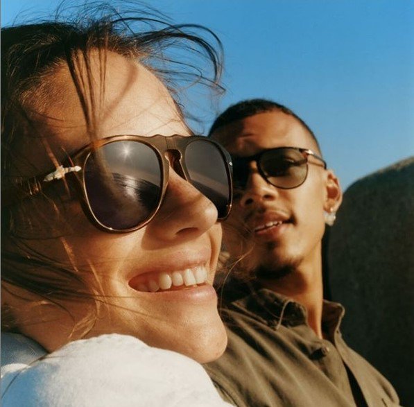 Bluenty's tweet photo. Moments of maximum happiness: The Sun reflected on your face

#Persol #eyewear #beauty https://t.co/5JXRG7LIua