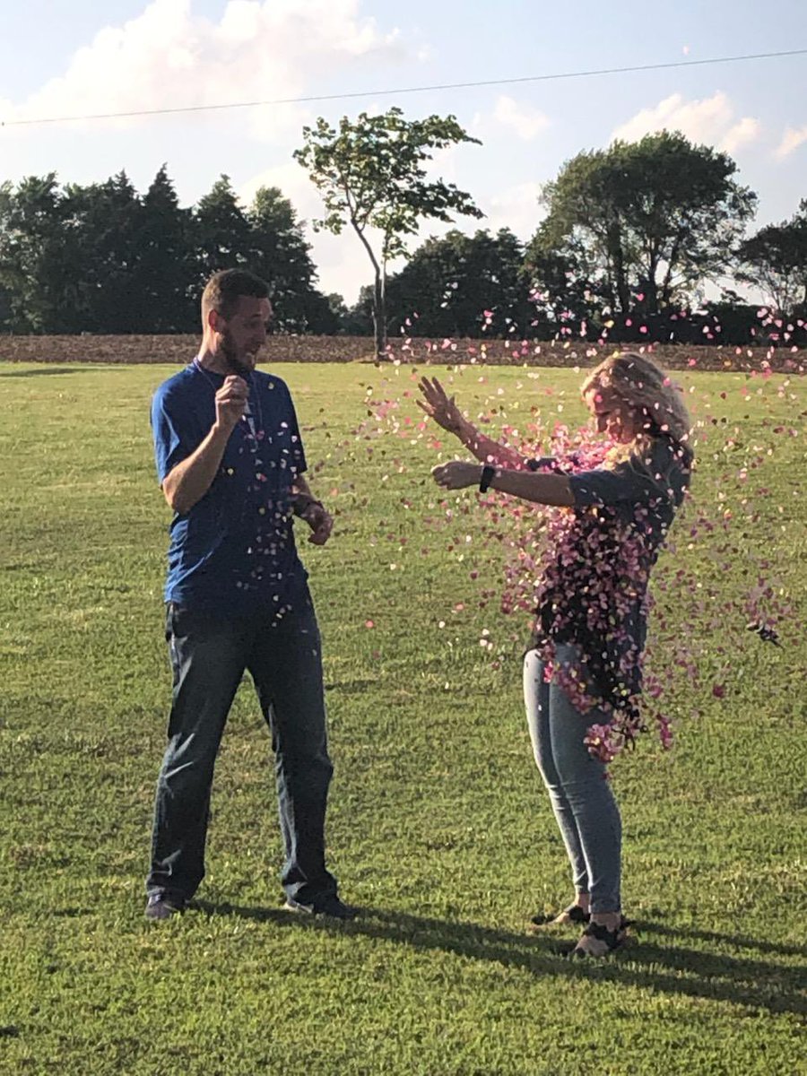 logandyess's tweet image. Should have worn more pink... can’t wait to be an uncle to Cora Mae! 👶🏼💝