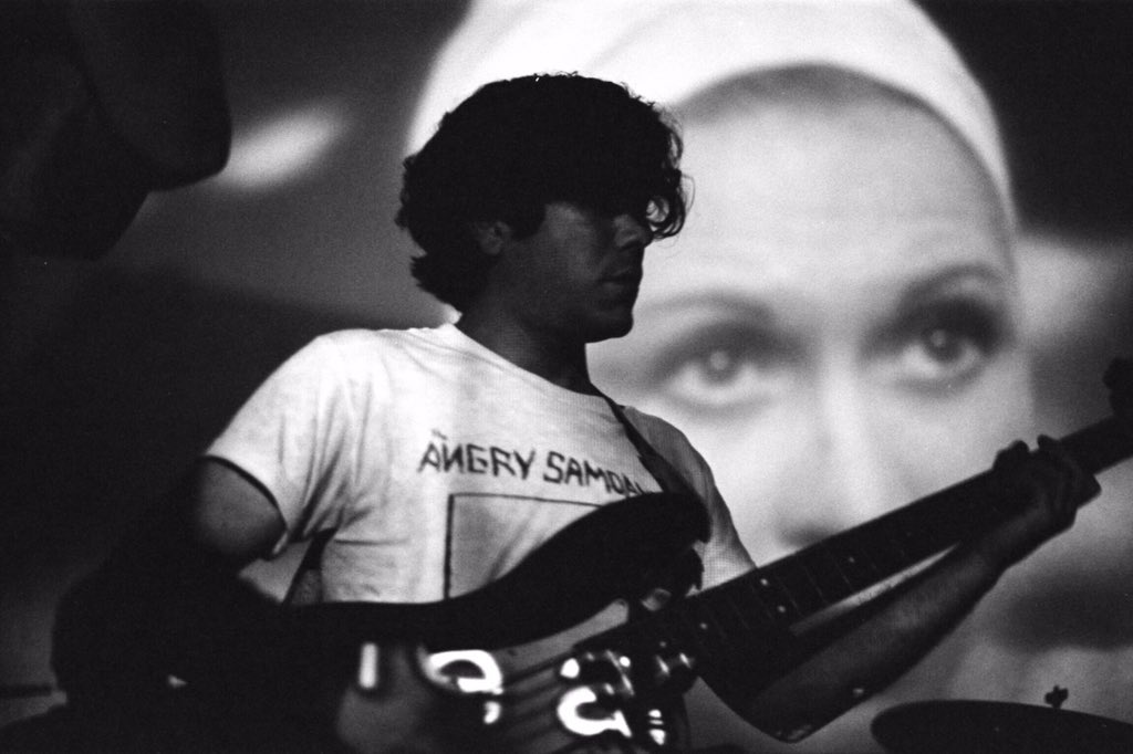 Slap da bass Kev-oh!
Prxmo show el sabado 15 junio <a href="/Salon610/">Salon 610</a> 
📷: #wmjohnsonphotography