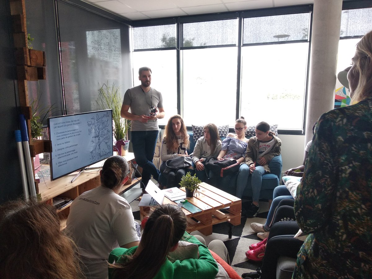 Nouvel atelier #wifilles consacré aujourd'hui à l'agilité. L'occasion de réunir les filleules et leurs marraines. Merci à <a href="/MathiasBourdieu/">Mathias Bourdieu</a> pour son intervention. <a href="/FACENormandie/">FACE Normandie</a> <a href="/wifillesndie/">Wi-Filles Normandie</a>