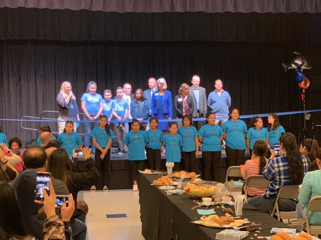 principalungaro's tweet photo. Celebrating @OTorcas’ grand opening and students’ passion projects! #fsdlearns #passionprojects #grandopening https://t.co/rgxZdYmYfH