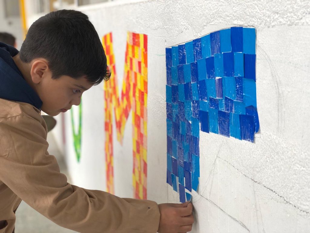 astoreca_'s tweet photo. Celebramos el día del buen trato en el San Juan con la creación de un mural en el cual participaron alumnos desde pre kinder a séptimo básico. #SoyAmable #SoyRespetuoso #SoyAstoreca https://t.co/kZKM1bSqHb