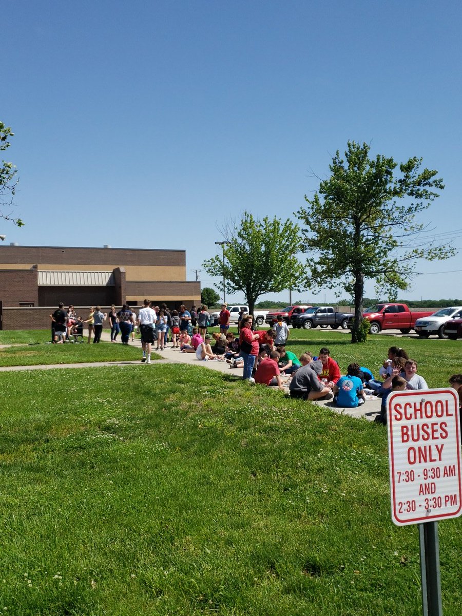 BMS cookout last day of school!
#btonms