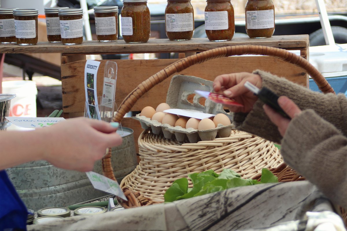 SkyakinPhoto's tweet photo. #OTFMWichita
Old Town Farmers Market outdoors in Wichita, KS
@OTFMWichita #farmersmarket #wichitaphotography #ilovewichita #wichitaks https://t.co/6NKQaHYl9A