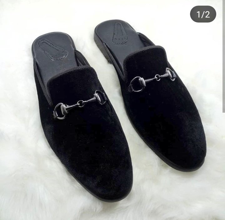Kacksluxury's tweet photo. Mules.. always fire π₯
#Kacksbysodi https://t.co/lmZqHZ6Awr