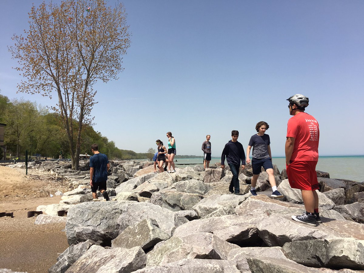 CCHSBike's tweet photo. What a way to roll into summer! Bike club took on Lake Bluff again and it was a blast. We'll see you all next year!! 🚴🏽‍♂️😎👊🏼 #bikeforever #bike #lake #summer #fun #ride #bikeclub #boycottbikeclub #sun #beach https://t.co/YzEtwSDBa6