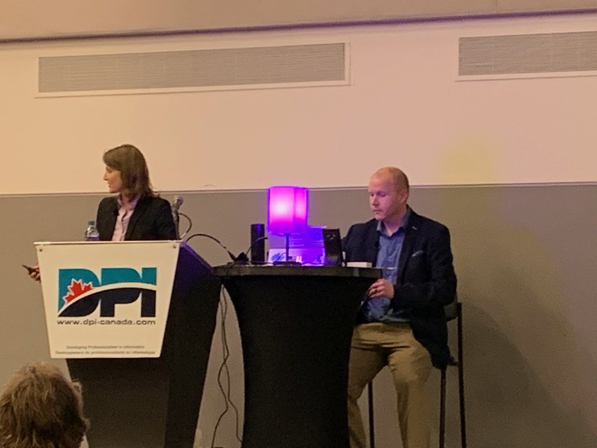 CRA's Cloud Innovation lab presentation at #pdw2019 today shows you how you too can set one up with the click of a button! Excellent sharing by our very own Cloud CoE team members <a href="/JasonVriends/">Jason Vriends</a> and Anik Egan.  #DPINE19 #ITBproud <a href="/AButikofer/">Aaron Butikofer</a>