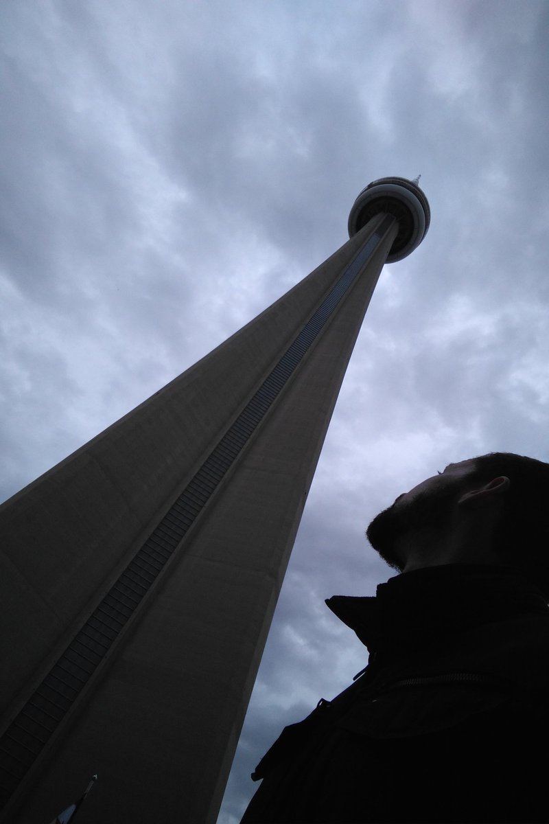 PStemkowski's tweet photo. Awesome to be back home in Canada, to get a healthy dose of world-class neuroscience discovery at #CAN2019! Can't believe I do this for a living #miniscope #Inscopix #booth25 https://t.co/B8fz1NU3S5