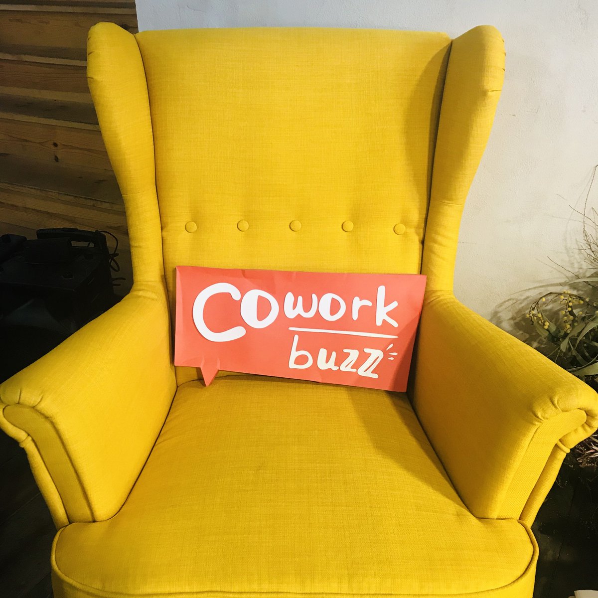 CoworkBuzz's tweet photo. Today is #Porto Roadshow time! At 7 pm at @portoio Santa Catarina, grab a beer with us and let's discuss the future of Coworking with our guests and speakers 😋 

#coworkbuzz #coworkbuzz2019 #portoio #free #event #roadshow https://t.co/hQlik1lcN5