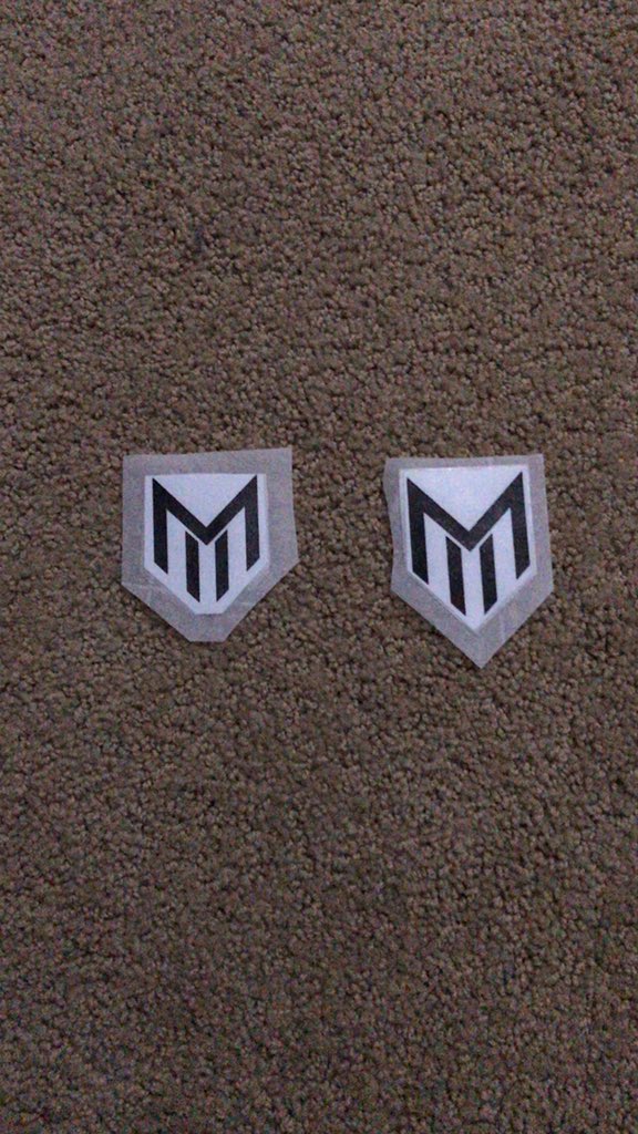 MaxCarozza's tweet image. Some @MatrixKeyboards stickers came in the mail today! Looking 🔥