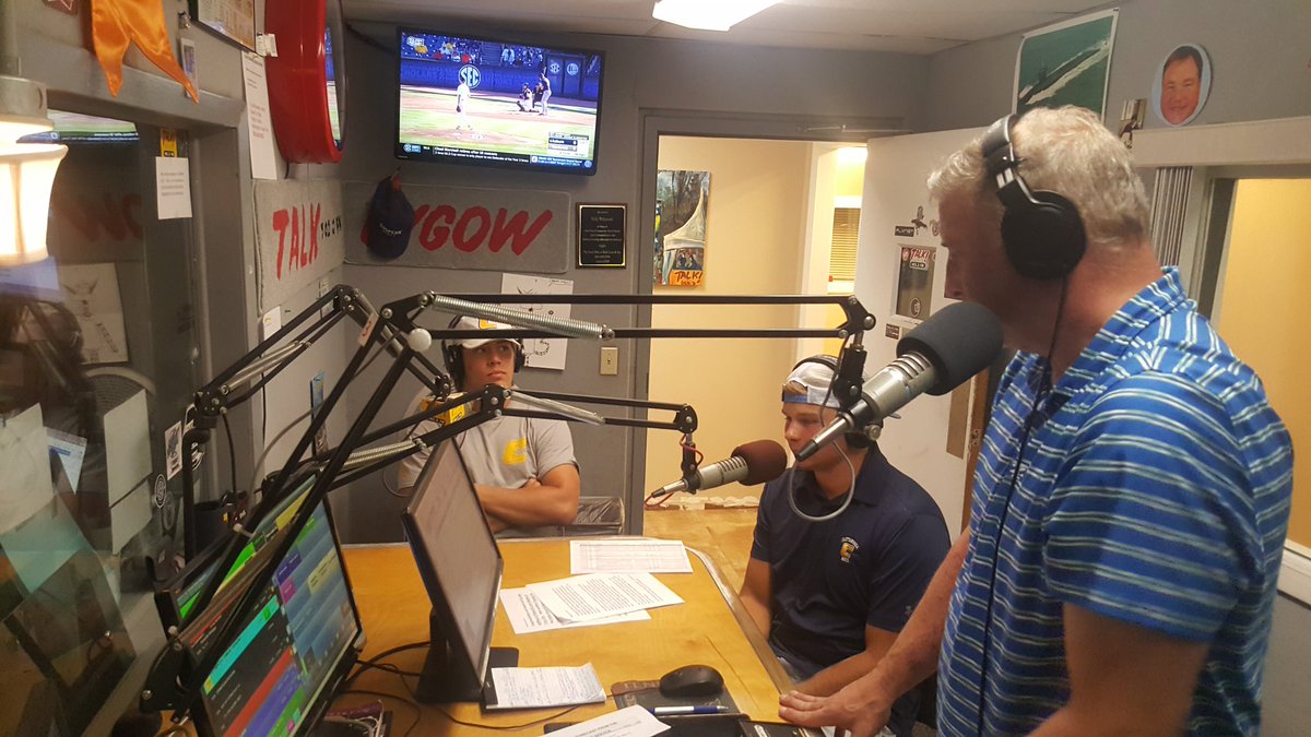 GoMocsFB's tweet photo. .@tyboeck1 and @HenkeKohl on Sporttalk 102.3 FM until 6pm!

#GoMocs https://t.co/4BeRLt4Zio