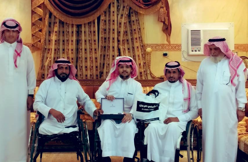 saeednnn's tweet photo. قام فريق #مبادرة #جهز_قهوتك @pyc_initiative بمنطقة #عسير بالتعاون مع فريق قادرون بالمجاردة بزيارة لأخونا:عبدالرحمن الشهري الله يكرمه على الاستقبال الطيب..ونشكر من دعم زيارتنا (الشبلي للرجال ومستشفى السعودي الألماني بعسير ومتجر AS و مطعم ذوق صقليةواليافعي للأقمشة وبانافع للعطور) https://t.co/5ebQbmiCSr