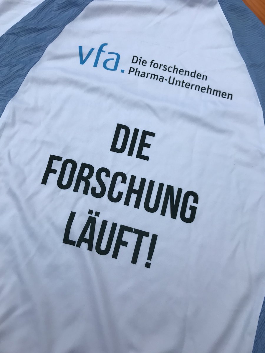 vfapharma's tweet photo. Das 🏃🏻♀️🏃🏻♂️ #DreamTeam @vfapharma ist startklar für den #IKKBB Berliner #Firmenlauf 2019: Die #Forschung läuft! https://t.co/0ChAIER8oq