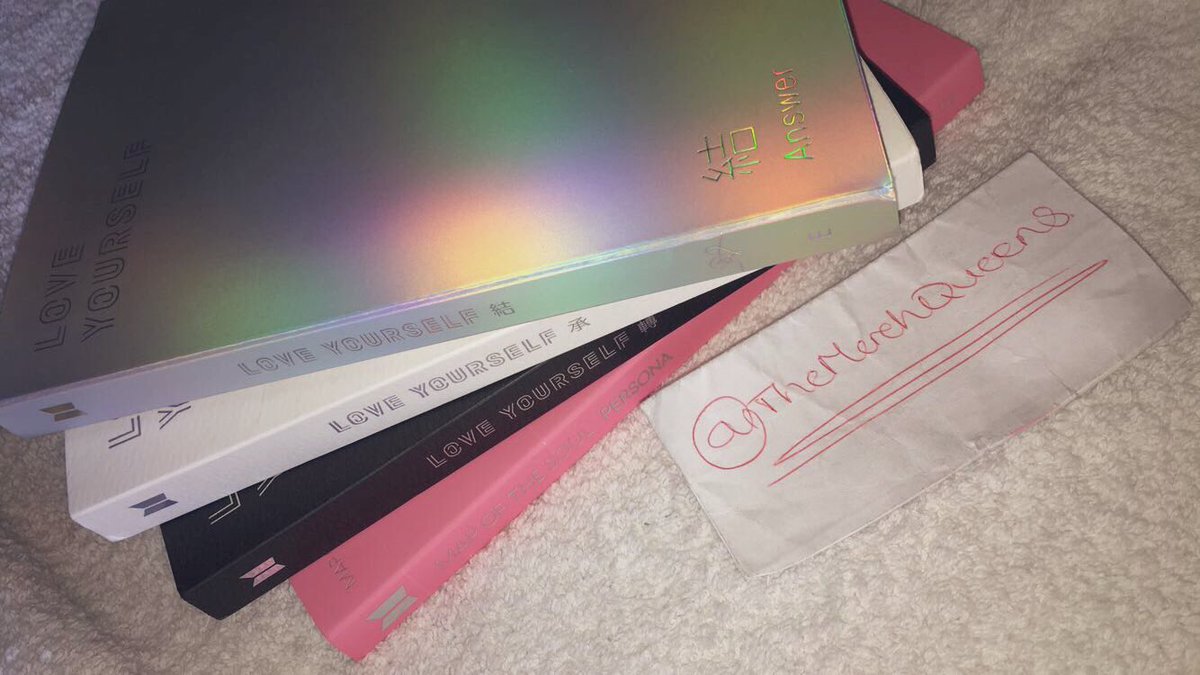 Themerchqueens's tweet photo. 3 More “LoveYourself” Albums &amp; 1 More “Map Of The Soul” Persona Album To Giveaway💛

To Win 

• RT &amp; ♡ 

• Must Be Following Me @TheMerchQueens &amp; Turn On    
   My Notifications &amp; Stay Active

• Tag A Friend &amp; Remain Active

• Follow Me On Instagram 
https://t.co/38dHH7kB8S https://t.co/30g2nw6yt0