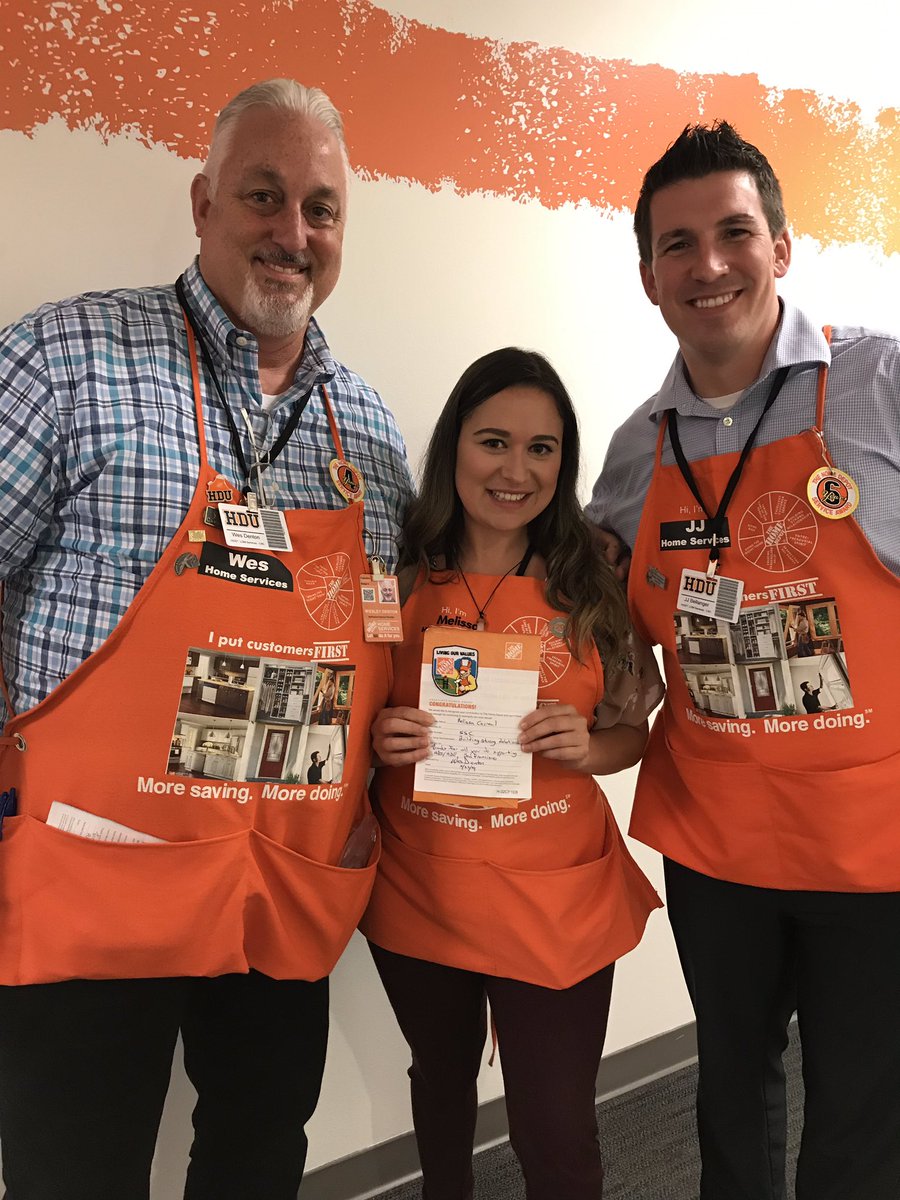 THD_MelCorrea's tweet photo. Thank you so much @WDentonthd for the wonderful homer award and Starbucks gift card! It is greatly appreciated! Thank you to my Pac North team for everything you do 😊 @jjbellangerthd @mark_ghergo @THDjoachim @TimGudasTHD #PacNorthProud #HomeDepot #HDU https://t.co/YSXGWcVJKd