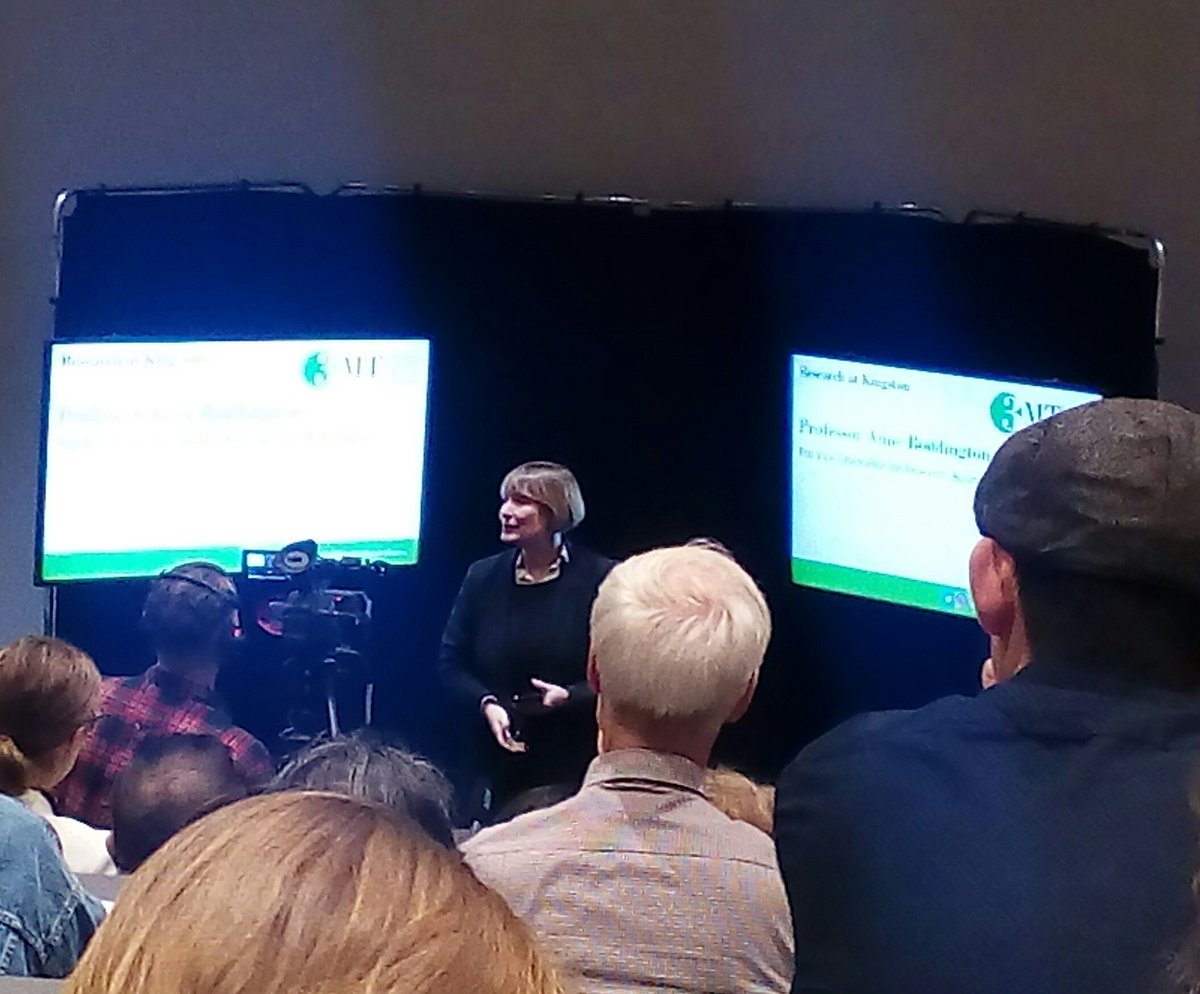 Professor Anne Boddington giving a speech before the competitors begin

#3MT #MakingKUProud #KUPics <a href="/kingstonuni/">Kingston University</a>