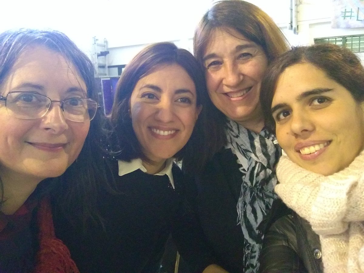 yaninaswar's tweet photo. Acompañamiento Escuela en la EES 2 de Vicente López. Planificando proyectos interdisciplinares junto a docentes. Poniendo en práctica el Aprendizaje Basado en Proyectos @CIIEVLopez @BAeducacion https://t.co/52ThPJATy0