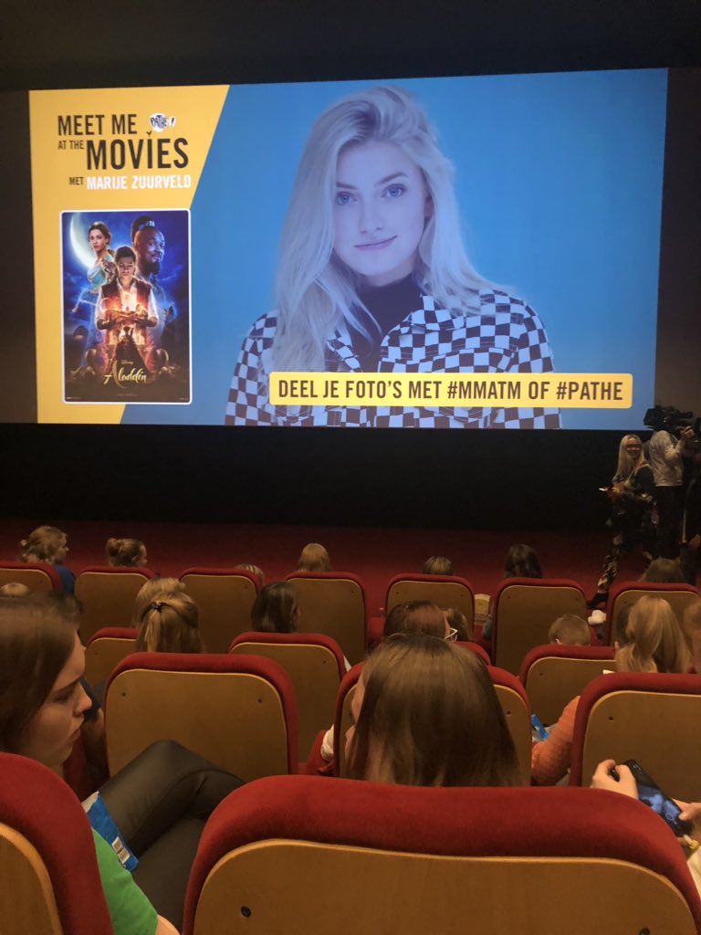 sachanathalie_'s tweet photo. Leggooo #mmatm #pathe ♥️🔮 https://t.co/DlDsESyGKn
