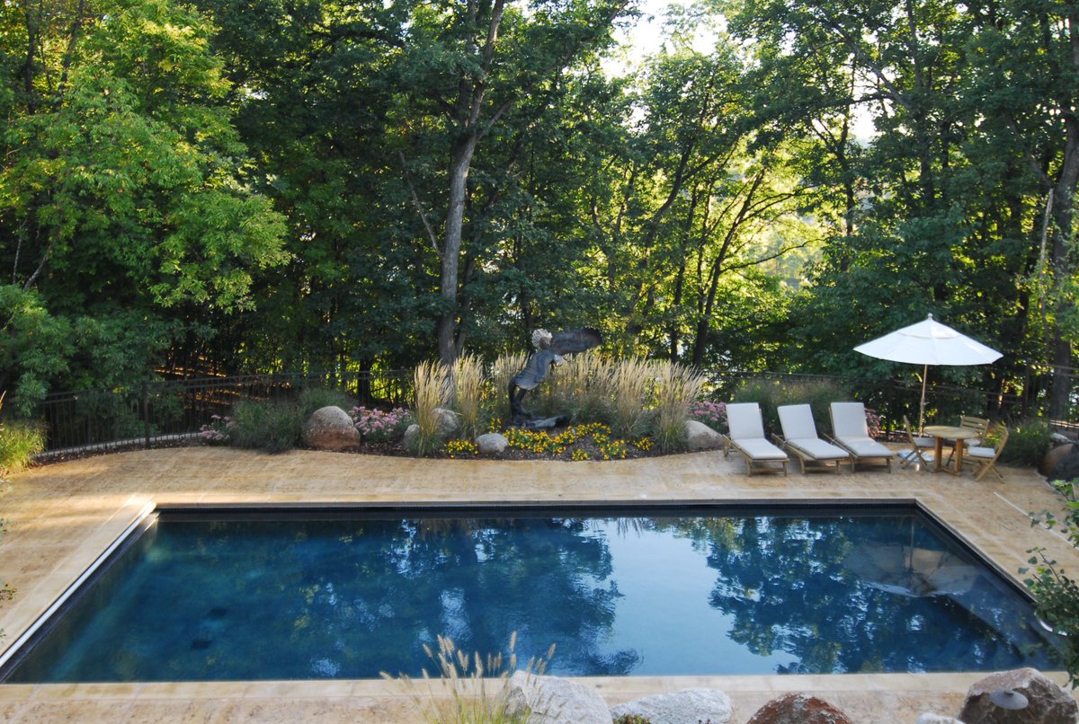 PoolTechIowa's tweet image. We'll be poolside for Memorial Day! Hope you are too!