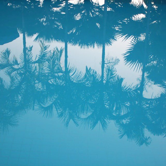 wsbwaterfeature's tweet photo. Waiting for #sunnyskies so we can fully enjoy #poolseason! Do you have your #dreampool yet? Don’t forget to include a water feature! 💦 https://t.co/ZgznoB0jer