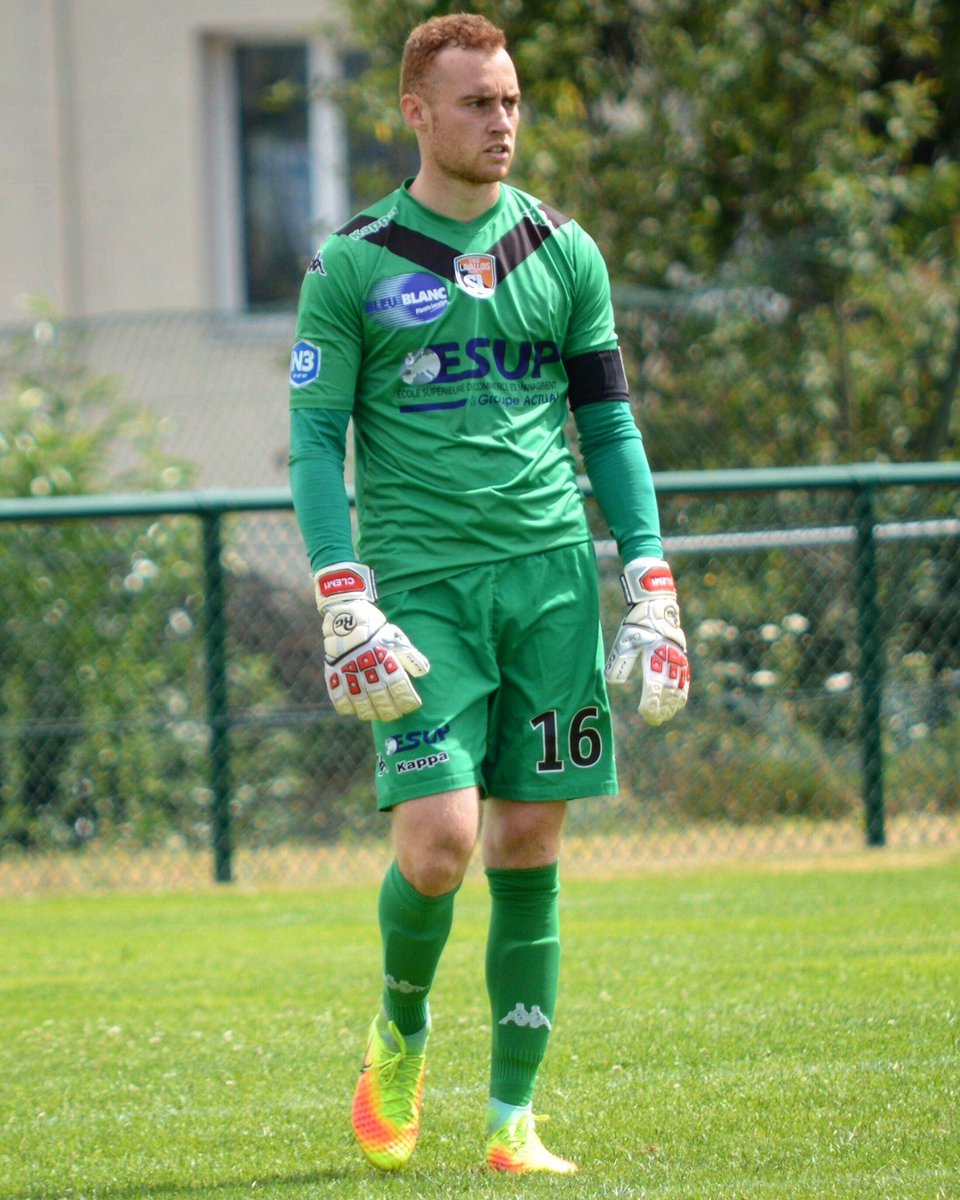 AnetClement's tweet photo. Je ne serai plus Lavallois la saison prochaine. Un grand merci à tous les éducateurs du centre de formation, à tous les salariés du club ainsi qu’à toutes les personnes qui m’ont permis de vivre ces 7 belles années au @stadelavallois 🙏🏼🙏🏼 https://t.co/EQrK9ypNZ2