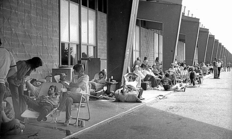 tulsaworld's tweet photo. Gallery: Tulsa's Memorial Day flood of 1984 https://t.co/yEMme49UHL #okwx https://t.co/6FdLkM8F80
