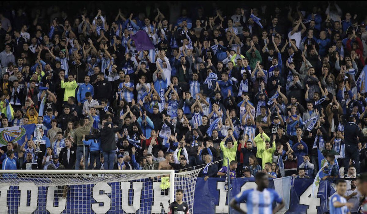 MalagaCFAficion's tweet photo. Aunque parezca imposible, ¿por que no intentarlo?
En los próximos partidos de La Rosaleda tanto Zaragoza y Elche cantemos el himno a capela, que se note el jugador número 12 desde el principio.
RT PARA MAYOR DIFUSIÓN
#HimnoaCapela
@FondoSur1904 @MalakaHinchas01 https://t.co/MZj12Fscth