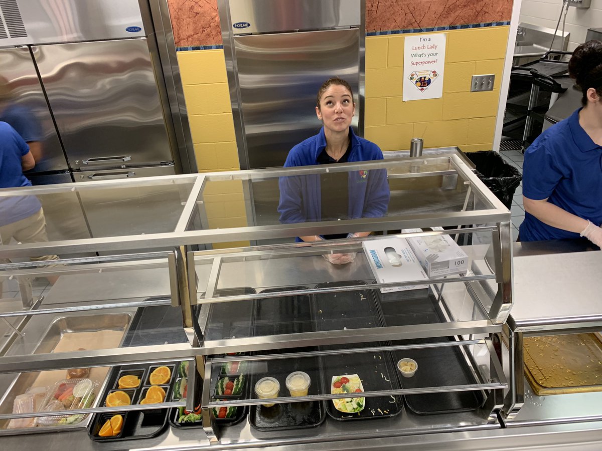 RichNye13's tweet photo. #LunchLadyNinja Amanda O’Dell competes this weekend on @ninjawarrior tapings in #Cincinnati. She is the assistant manager at the @DecaturMSHawks  cafeteria. She trains at @trainyard317. Story at 6:15 pm on #WTHR https://t.co/xNK3EORtpr