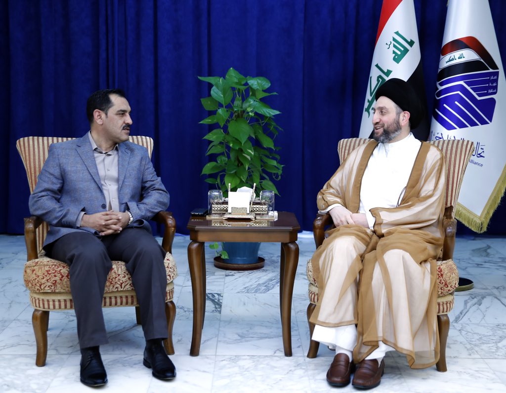 ان الصناعة في #العراق تستغيث وتحتاج الى المؤازرة وزيادة تخصيصاتها المالية الخجولة التي تقل عن ١% من الميزانية العامة، هذا ما شددنا عليه خلال لقائنا وزير #الصناعة والمعادن د. صالح عبدالله الجبوري، كما اطلعنا على مجمل عمل الوزارة وأكدنا على ضرورة مساندتها من خلال دعم المنتوج الوطني