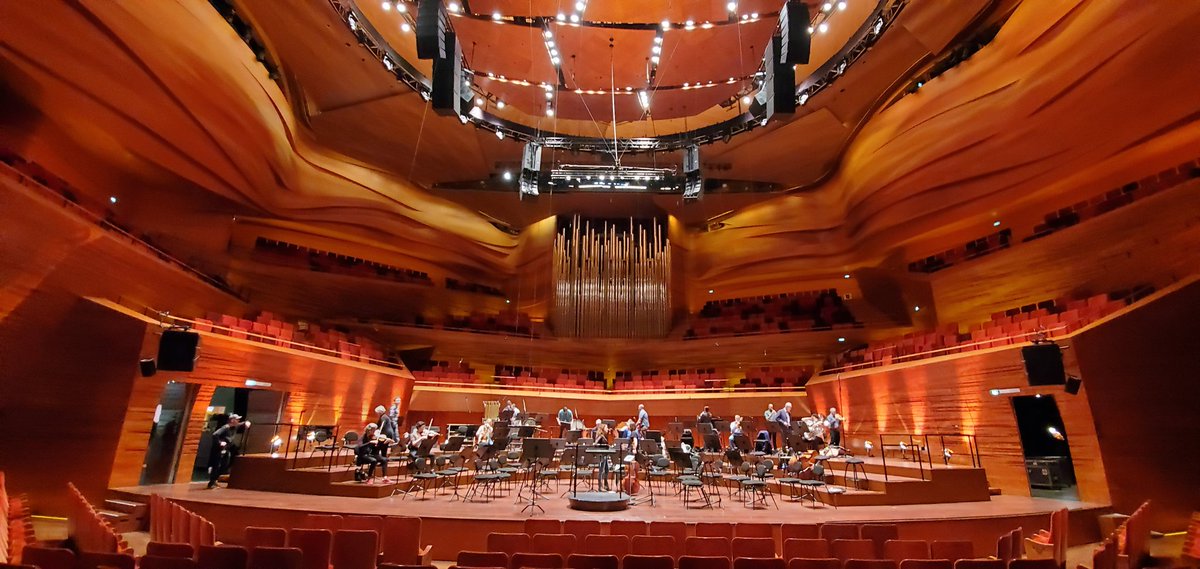 Thank you to our friends at the Danish National Radio Orchestra for this fantastic gift and welcoming us to their BEAUTIFUL concert hall here in Copenhagen! #NACOtour #crossings <a href="/NacoMusicians/">NACO musicians</a>