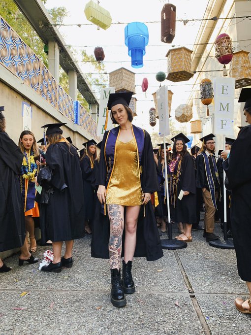 Blair Lennox’s pics and videos