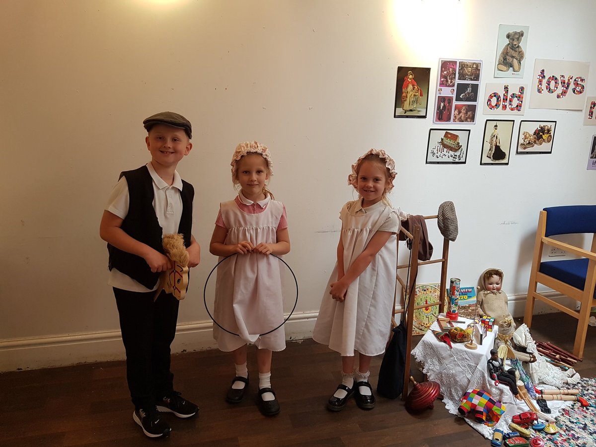 Windmill2J's tweet photo. We've had a fantastic day at Abbey House! #MusicFederation https://t.co/Ixh4YQDPx2