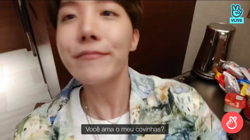 Tábs-💜 tweet media