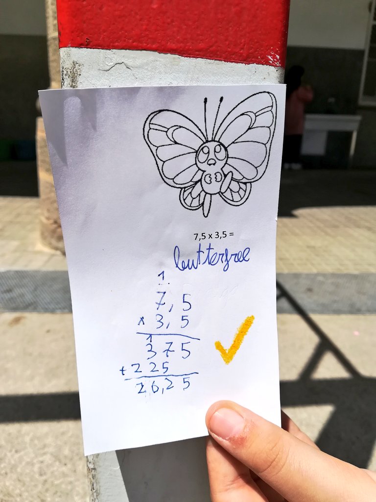 lahoz22's tweet photo. A la cerca i captura de Pokémons Decimals! #divertimates #rallycoach https://t.co/A2vqjwaXqv