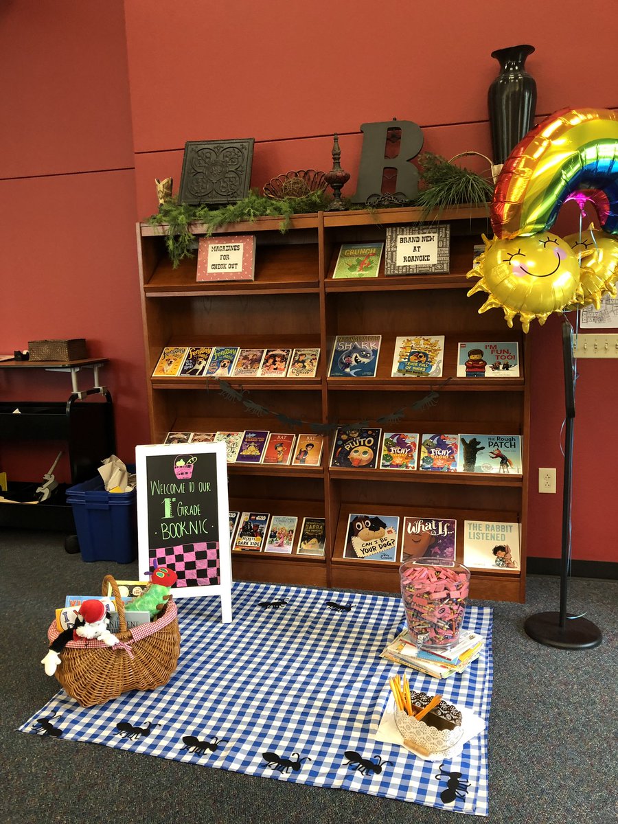 First Annual “Book”nic Extravaganza! Thank you to all of our guests! 
<a href="/RoanokeRangers/">Roanoke Elementary</a> <a href="/Roanoke1stGrade/">Roanoke 1stGrade</a>