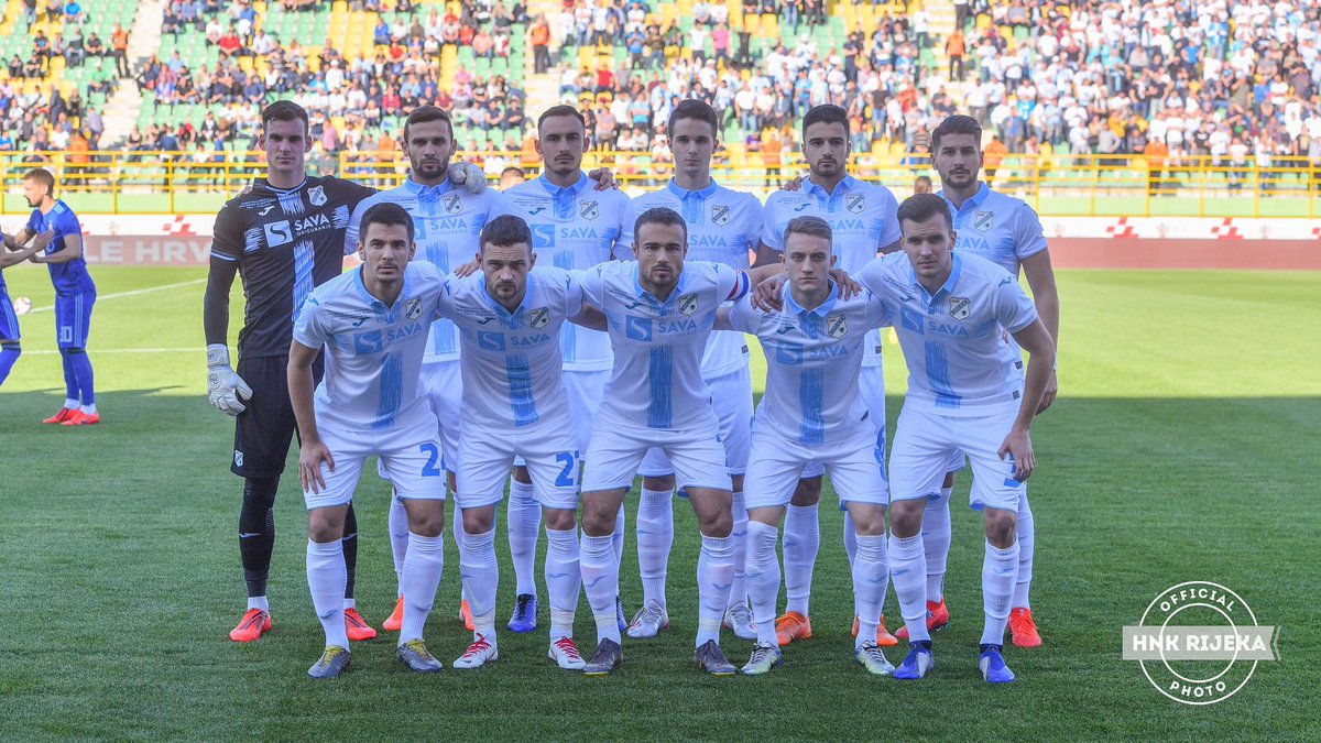 Kraj u Puli!!!!! Važ je naš!!!! Braoooooooo dečki!!!!!! Dinamo - Rijeka 1:3!!!!!🏆🏅👏👏👏👏🔵⚪

#ZajednosmoRijeka #KupHrvatske