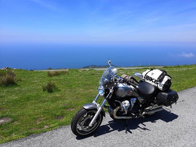 twitscfr's tweet photo. #motorcycle #roadtrip on a #motoguzzi #bellagio from #paris to #porto and back.
#motoguzzipride #guzzipride #motoguzzibellagio #guzzisti https://t.co/MGuDHAqaRo https://t.co/lWOov5SKgP