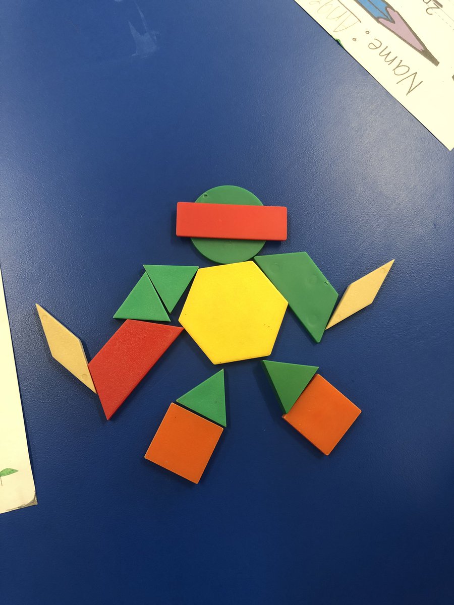 Mrs__Guzman's tweet image. We love learning about 2D plain shapes #WeeCreate
