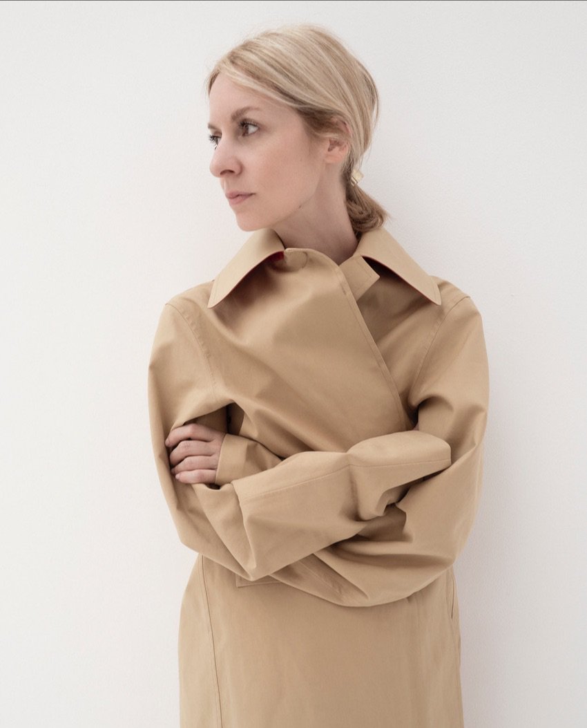 resee's tweet photo. Editor's Pick by Suzanne Koller— One of the industry's most revered Stylists and Art Directors shares her top Re-SEE pieces
SHOP : https://t.co/WrtErrZzoZ
#resee #suzannekoller https://t.co/7uyGgFK8KU