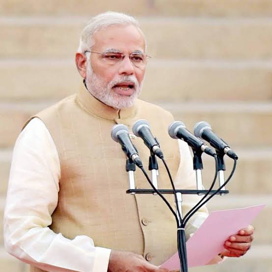 2prithish's tweet image. #ModiAaRahaHai
Are you ready  
“मैं नरेंद्र दामोदर दास मोदी ईश्वर की शपथ लेता हूं कि मैं विधि द्वारा स्थापित भारत के संविधान के प्रति सच्ची श्रद्धा और निष्ठा रखूंगा।’” RT if you are #ModiLover