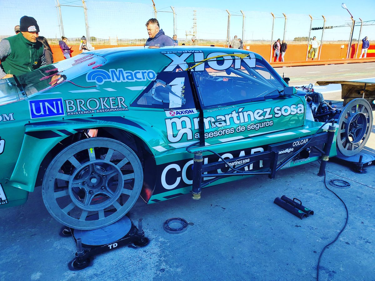 AgustinCanapino's tweet photo. Seguimos probando en Olavarria!! Muy contento con estrenar el nuevo auto que está INCREIBLE!! https://t.co/iHTdQcUUUZ