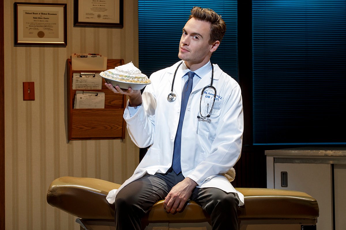 WaitressMusical's tweet photo. Welcoming back @erichbergen to the diner as Dr. Pomatter on June 3! https://t.co/UoI8m5idSu