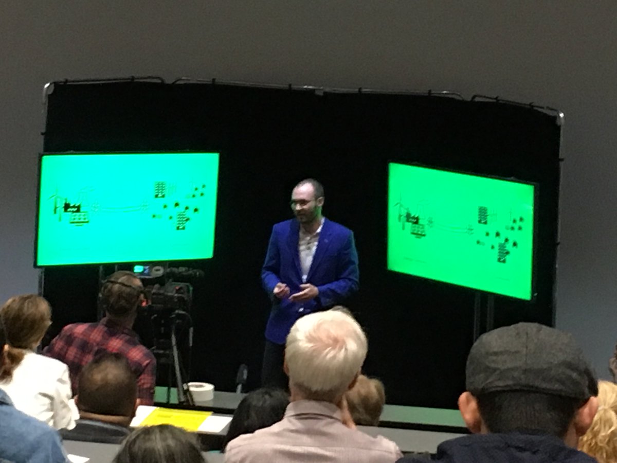 Competitor 1 - Matthias Pilz

#3MT #MakingKUProud #KUPics <a href="/kingstonuni/">Kingston University</a>