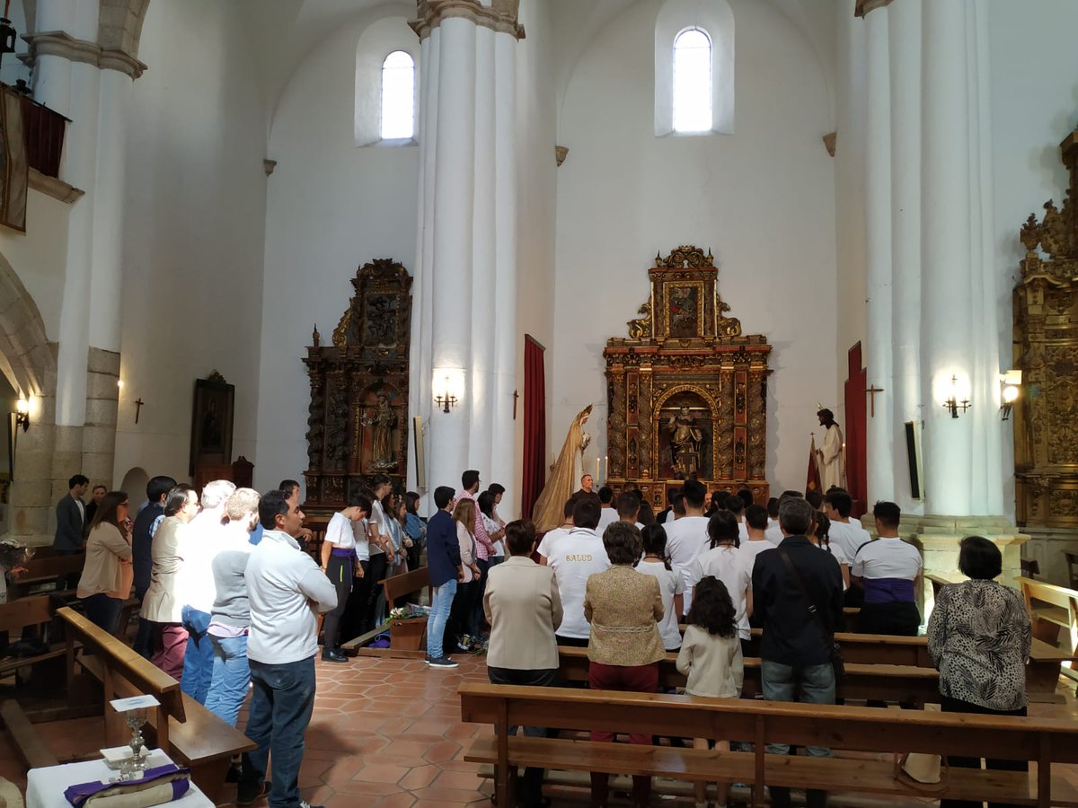 Salud_Estrella's tweet photo. El pasado domingo tuvo lugar la procesión de la Cruz de Mayo organizada por @GJ_Salud
Comenzó el día con eucaristía en la capilla de la Hdad., ofrenda floral a María Stma. de ma Estrella, procesión y romería.
Gracias a el Grupo Joven, a @amsaludcc y a todos los que participaron. https://t.co/HDj8i5sjvy