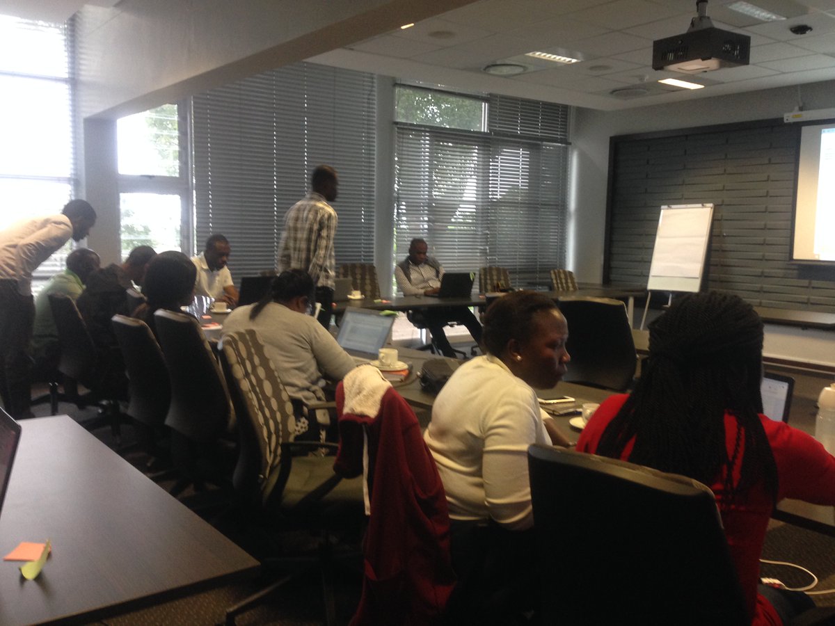 UKZNCarpentries's tweet photo. Thanks to everyone for making the two days Software Carpentries workshop an interactive, educative and fun experience.  @UKZNQuantum @UKZN @thecarpentries  @Tadiwanshe3 @Fisayo_Kaka https://t.co/vLXUS35Yxq
