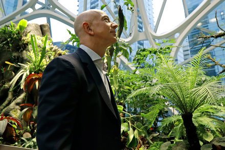 josechajon's tweet photo. "Amazon Investors Reject Proposals on Climate Change and Facial Recognition" by KAREN WEISE via NYT https://t.co/wvM80FZwJJ https://t.co/CEnhiwv8Ui