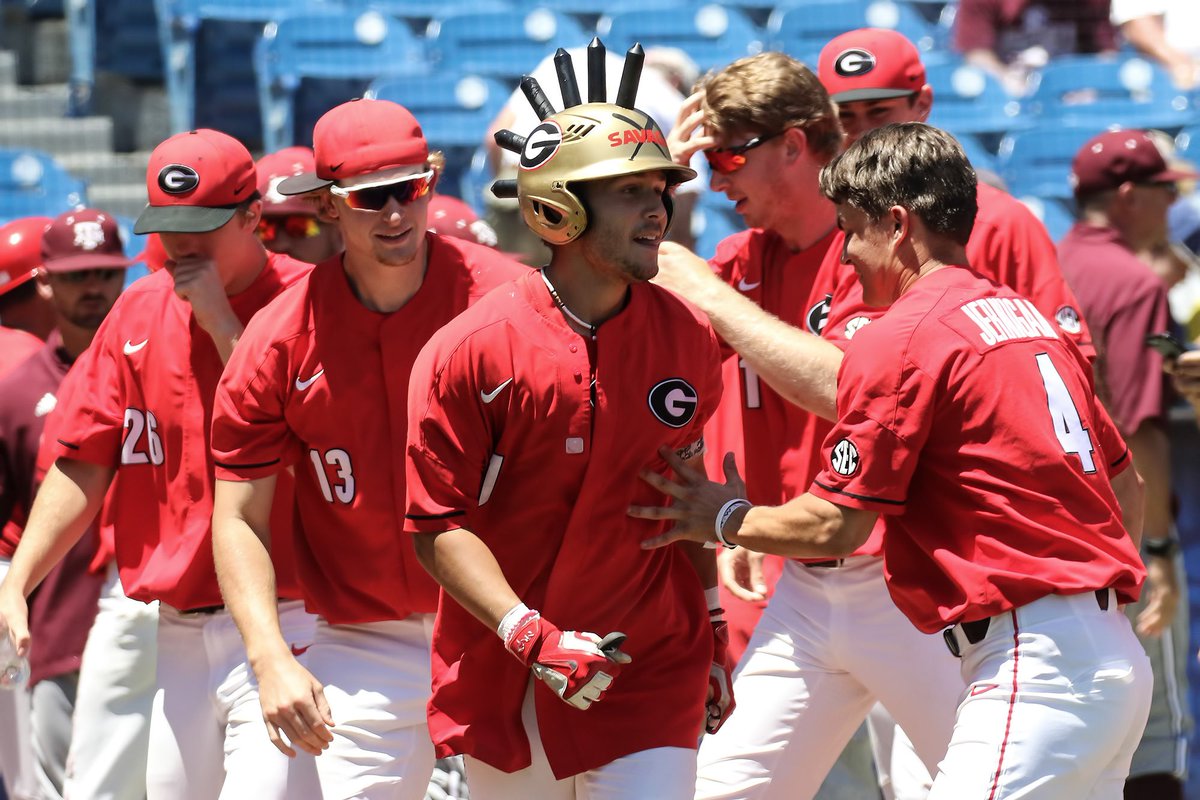 SEC's tweet photo. Savage helmet is to @BaseballUGA what savage pads are to @FootballUGA 🔥🔥🔥 https://t.co/wyg5fg4ily