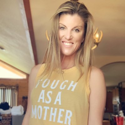 heather2saul's tweet photo. #NewProfilePic ~💪🏻🐝~ https://t.co/4mDB37vzKi