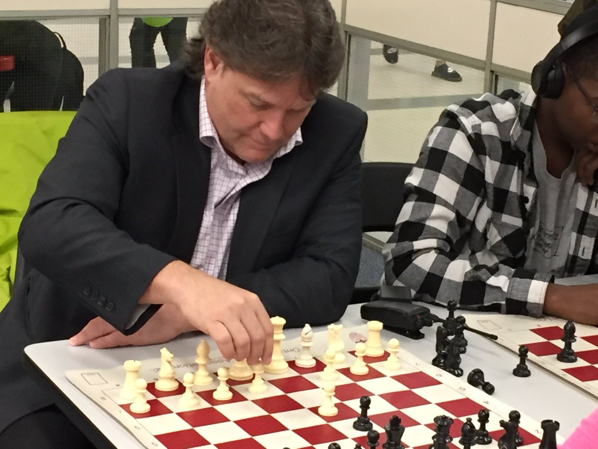 BramaleaReads's tweet photo. Look who stopped by for a friendly game of chess with one of our Broncos in the LLC at lunch today!  It's Mr. Armstrong making his next move. @PeelSchools @BramaleaKidd https://t.co/dByVTepbuP