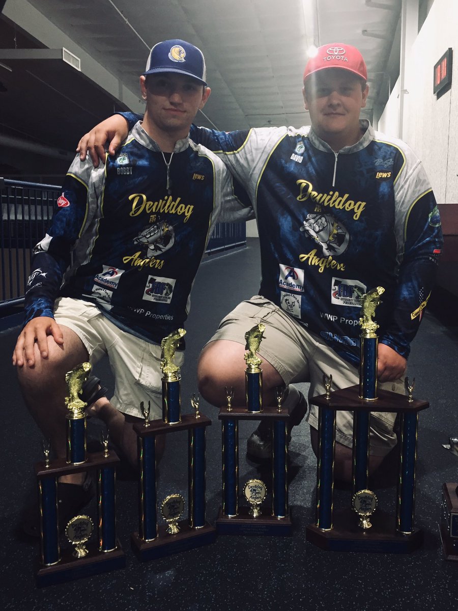 Bobby Long tweet media